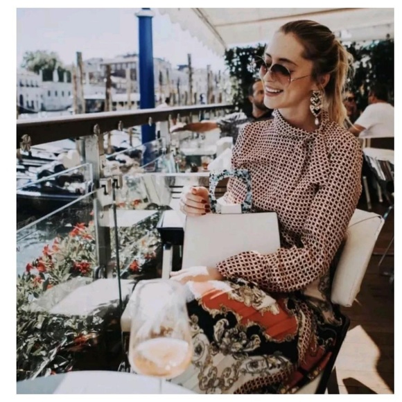 🎈 LAST ONE ! Zara blouse (7971) - Picture 2 of 8